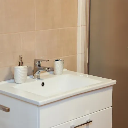 Levendulás Tanya - Jakuzzi és Medence Szarvas