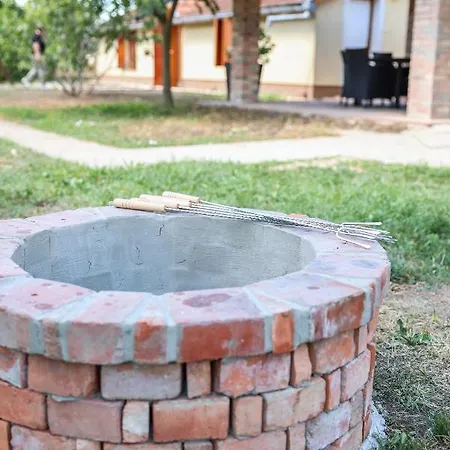 Levendulas Tanya - Jakuzzi Es Medence * Szarvas