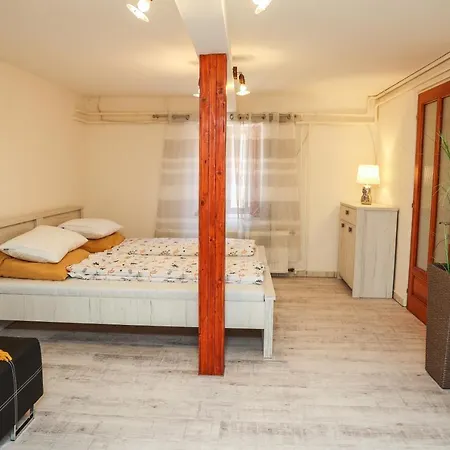 Levendulás Tanya - Jakuzzi és Medence Nyaraló