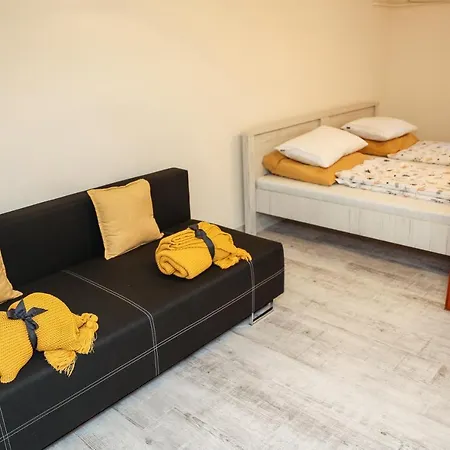 Levendulás Tanya - Jakuzzi és Medence Szarvas