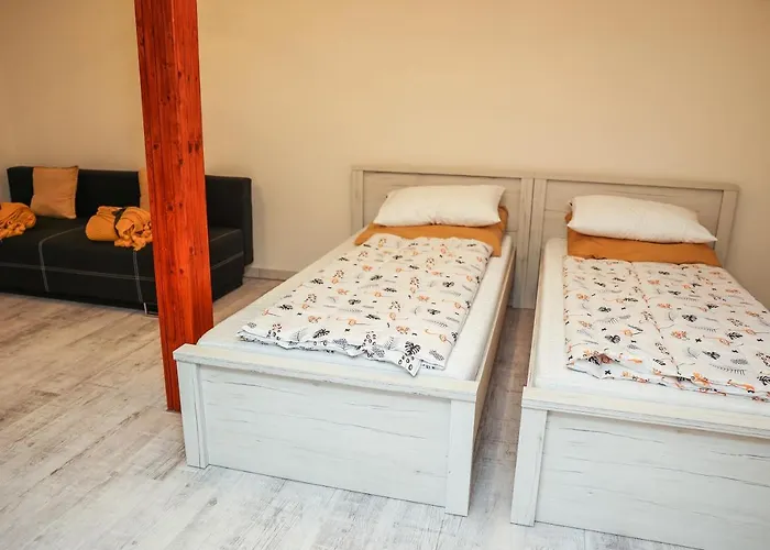 Levendulas Tanya - Jakuzzi Es Medence 索尔沃什